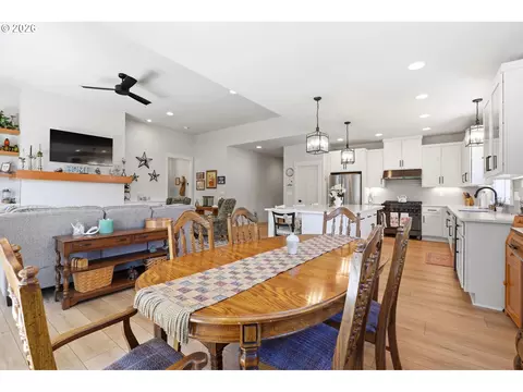 37772 SE Olson St, Sandy, OR 97055 photo 17