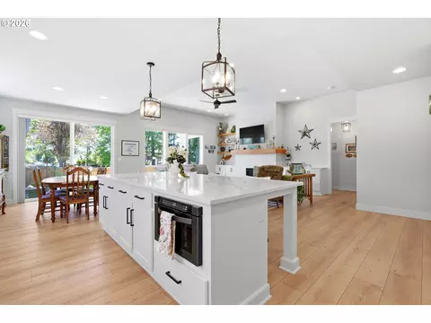 37772 SE Olson St, Sandy, OR 97055 photo 15
