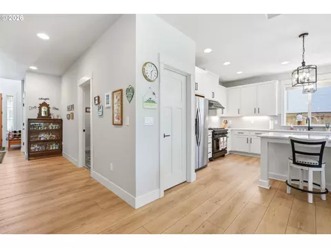 37772 SE Olson St, Sandy, OR 97055 photo 14