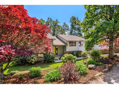 Exterior - 4291 Riverview Dr, West Linn, OR 97068 photo 2 of 11