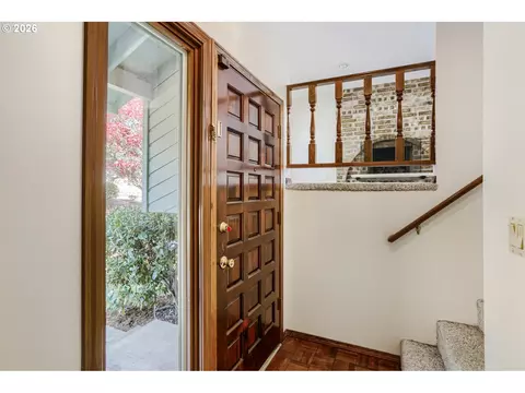 Entry Way - 4291 Riverview Dr, West Linn, OR 97068 photo 1 of 1