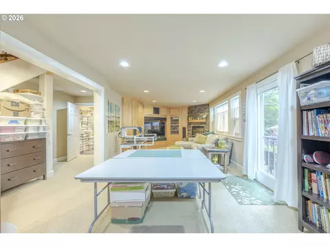 Other - 2588 W 28th Ave, Eugene, OR 97405 photo 6 of 9