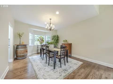 Dining - 2588 W 28th Ave, Eugene, OR 97405 photo 1 of 3