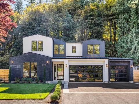 1190 Oak Ter, Lake Oswego, OR 97034