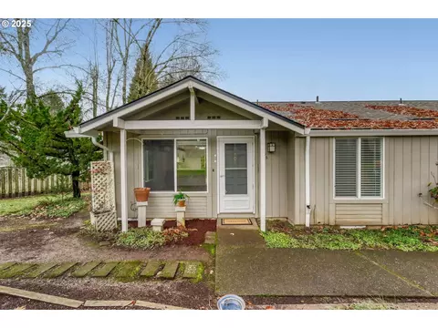 8196 SW Shenandoah Way, Tualatin, OR 97062