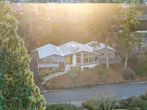 View/Area - 2430 Wilson Dr, Eugene, OR 97405 photo 3 of 3