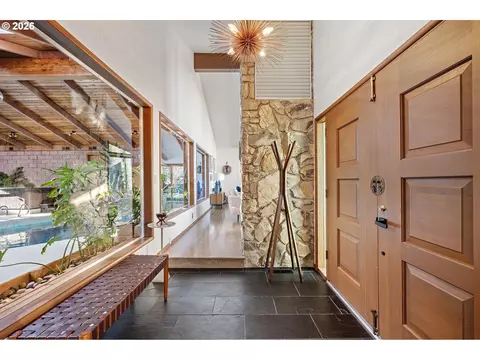 Entry Way - 2430 Wilson Dr, Eugene, OR 97405 photo 1 of 2