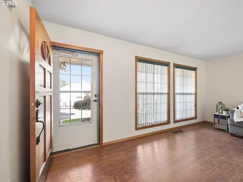 Entry Way - 3244 SE 24th Ter, Gresham, OR 97080 photo 1 of 1