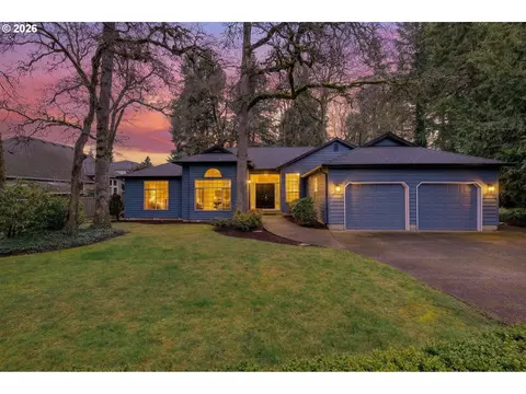 5778 SE Mcnary Rd, Milwaukie, OR 97267