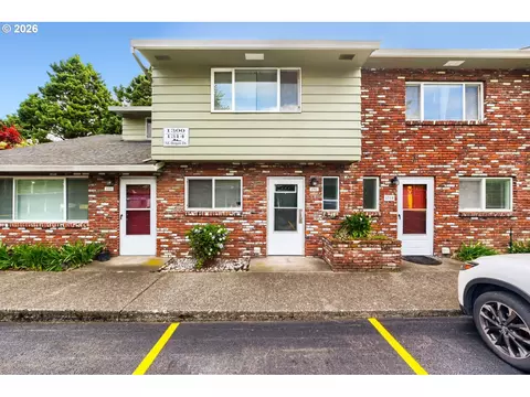 1312 NE Hogan Dr #164, Gresham, OR 97030