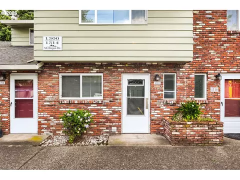 Exterior - 1312 NE Hogan Dr #164, Gresham, OR 97030 photo 2 of 6