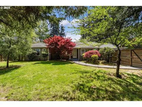 5200 SW Scholls Ferry Rd, Portland, OR 97225
