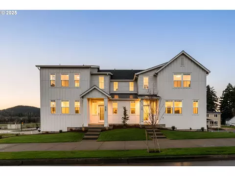 4751 NW Camas Meadows Dr, Camas, WA 98607