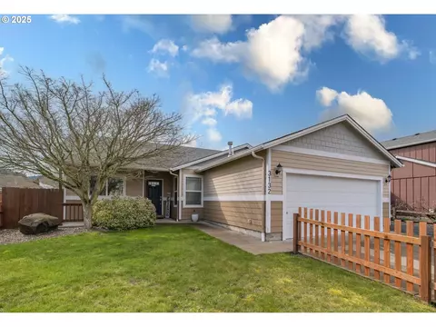 3132 S 10th St, Lebanon, OR 97355