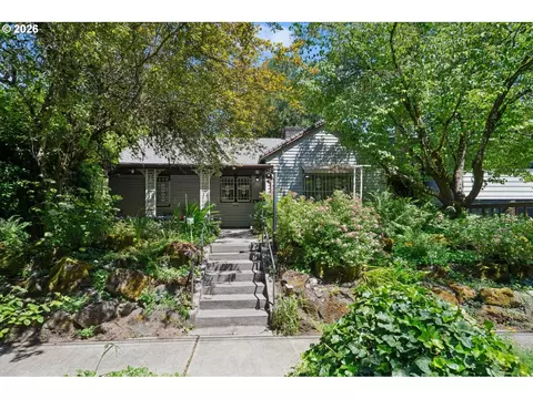 10346 SE 23rd Ave, Milwaukie, OR 97222