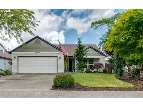 18200 SE 17th St, Vancouver, WA 98683