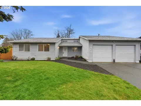 2461 SE Willow Dr, Hillsboro, OR 97123