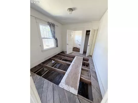 Bedroom - 2461 Potter St, Eugene, OR 97405 photo 1 of 5