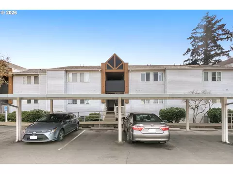 10660 SW Davies Rd #40, Beaverton, OR 97008