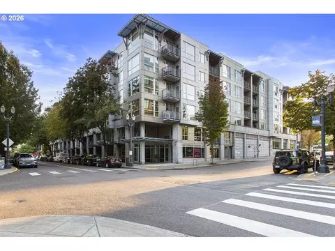 1125 NW 9th Ave #410, Portland, OR 97209