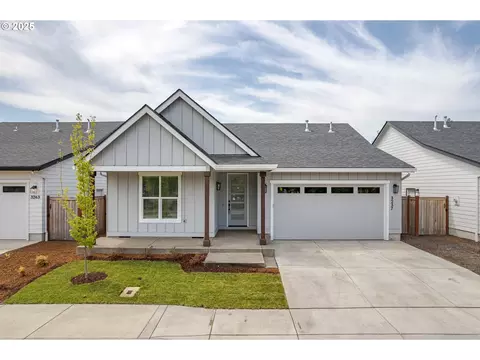 3237 Wildflower Dr, Springfield, OR 97478