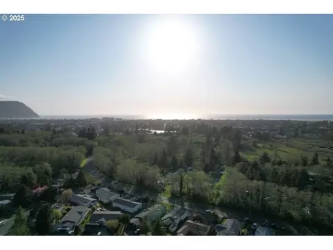 481 Hillside Loop, Seaside, OR 97138 photo 8