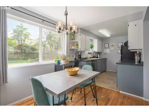 Dining - 230 River Loop 2, Eugene, OR 97404 photo 3 of 3