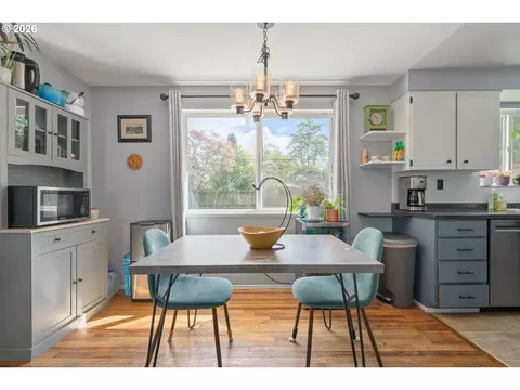 Dining - 230 River Loop 2, Eugene, OR 97404 photo 1 of 3