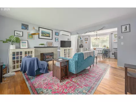 Living - 230 River Loop 2, Eugene, OR 97404 photo 1 of 1