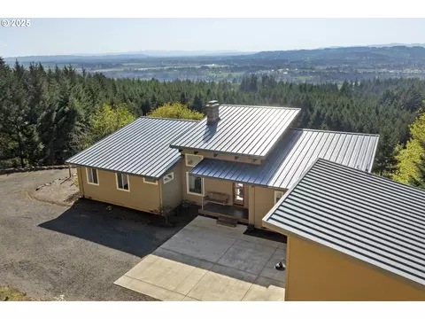 32435 NE Corral Creek Rd, Newberg, OR 97132