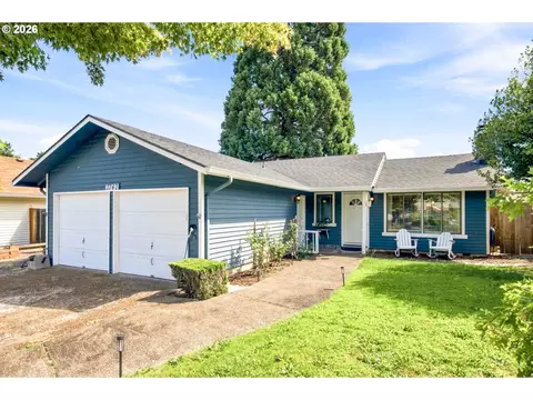 Exterior - 3740 Peppertree Dr, Eugene, OR 97402 photo 3 of 12