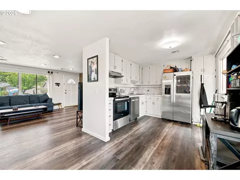 Kitchen - 3740 Peppertree Dr, Eugene, OR 97402 photo 1 of 4