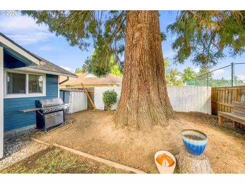 Exterior - 3740 Peppertree Dr, Eugene, OR 97402 photo 12 of 12