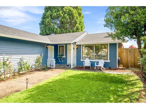 Exterior - 3740 Peppertree Dr, Eugene, OR 97402 photo 4 of 12