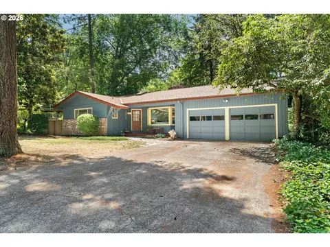 17375 Alpine Way, Lake Oswego, OR 97034