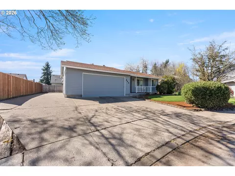955 Wildflower St NE, Salem, OR 97301