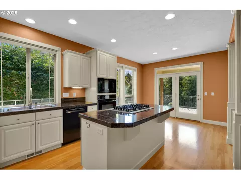 Kitchen - 4430 SE Antelope Hills Pl, Gresham, OR 97080 photo 1 of 1