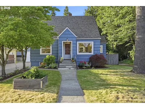 7023 NE Going St, Portland, OR 97218