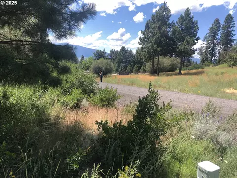 margi way, Chiloquin, OR 97624 photo 18