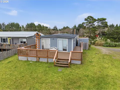 13301 N Pl, Long Beach, WA 98631