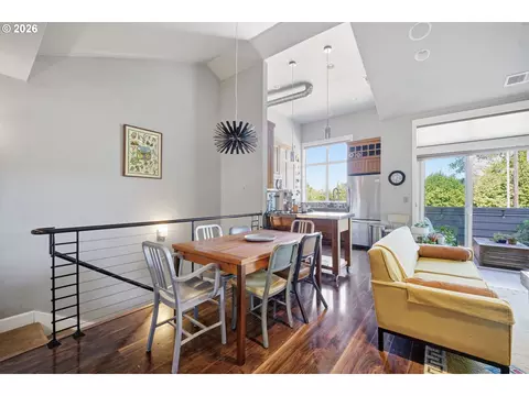 Dining - 2340 Willamette St, Eugene, OR 97405 photo 2 of 3