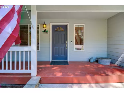 Exterior - 4816 NE 324th Ave, Camas, WA 98607 photo 2 of 8