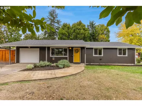 1333 N Adams St, Lafayette, OR 97127