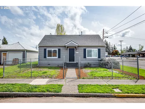8 E Pine St, Lebanon, OR 97355