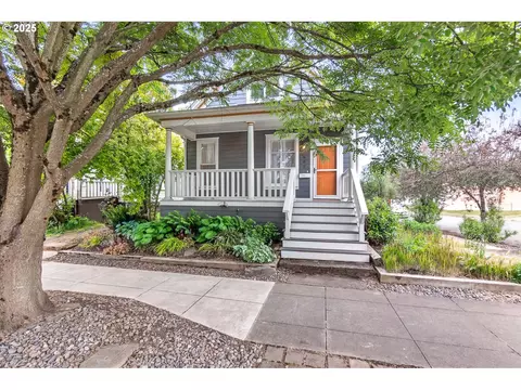 602 NE Failing St, Portland, OR 97212