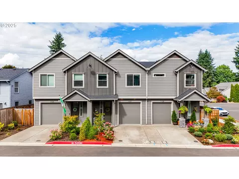 1127 Lilium Ln, Canby, OR 97013