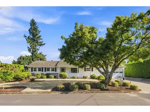 5236 SEl Centro Way, Milwaukie, OR 97267