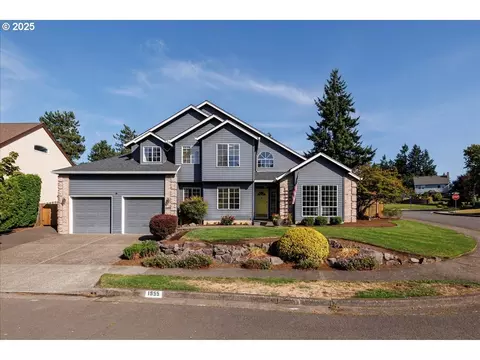 1955 Arena Ct, West Linn, OR 97068