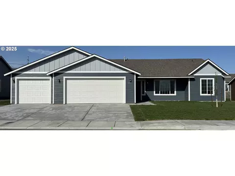 2860 Grouse St, Umatilla, OR 97882