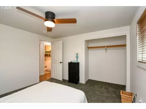 Other - 70981 SW Douglas Dr, Pendleton, OR 97801 photo 7 of 11